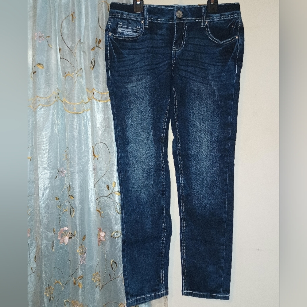 Amethyst Jeans Dark Wash Ankle